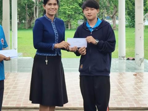 รับมอบกองทุน5 ธันวา มหาราช