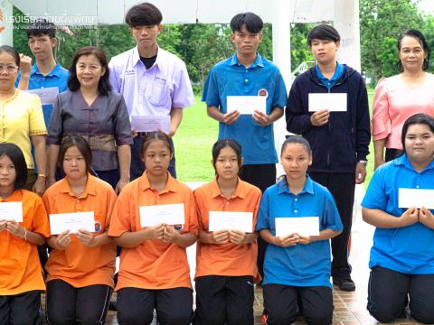 รับมอบกองทุน5 ธันวา มหาราช