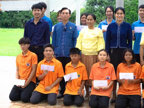 รับมอบกองทุน5 ธันวา มหาราช